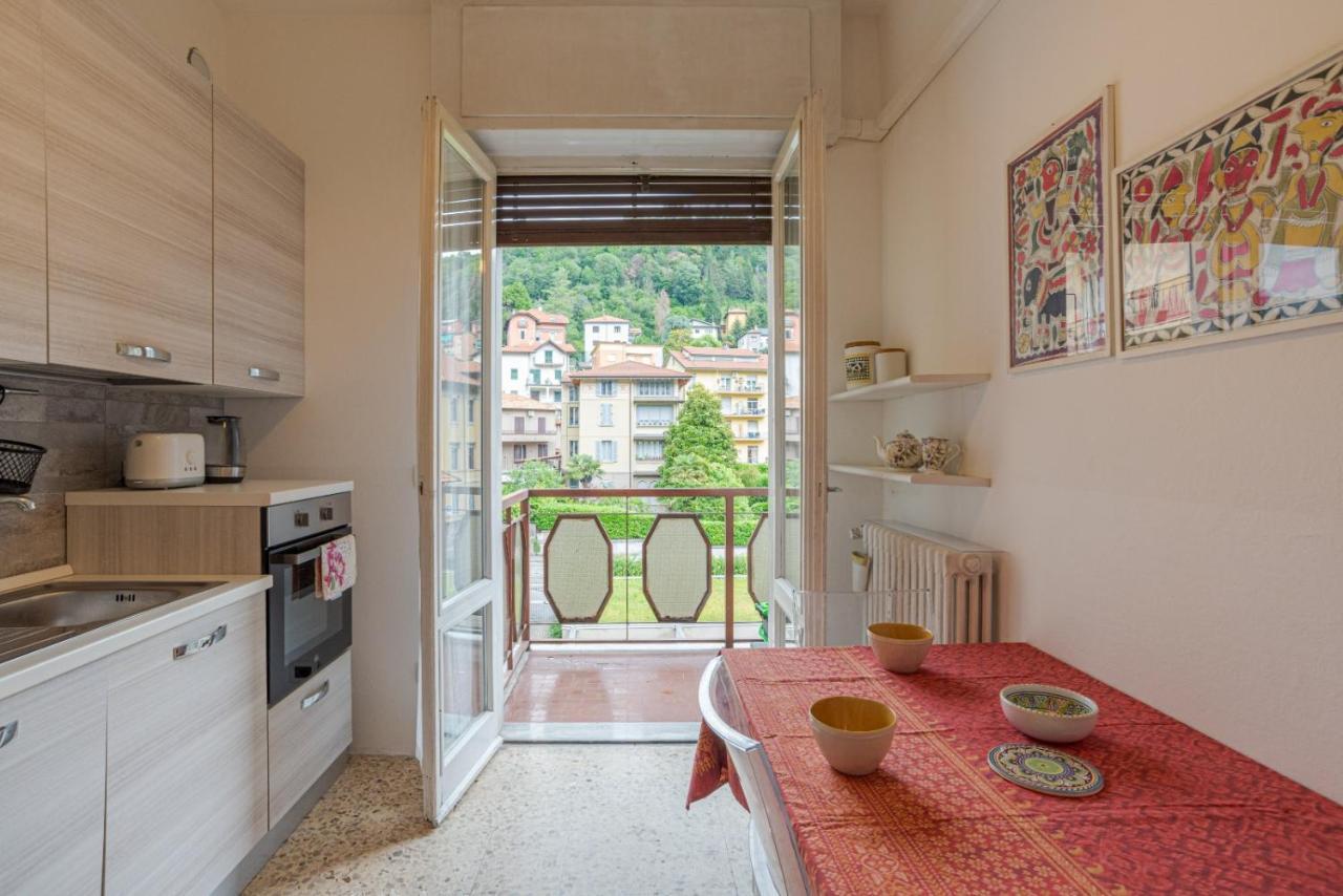 Lovely & Quiet Apartment - With Balcony & Parking Côme Extérieur photo